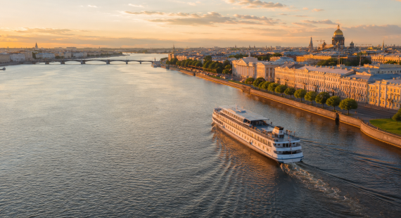 Круизы из Москвы в Санкт-Петербург